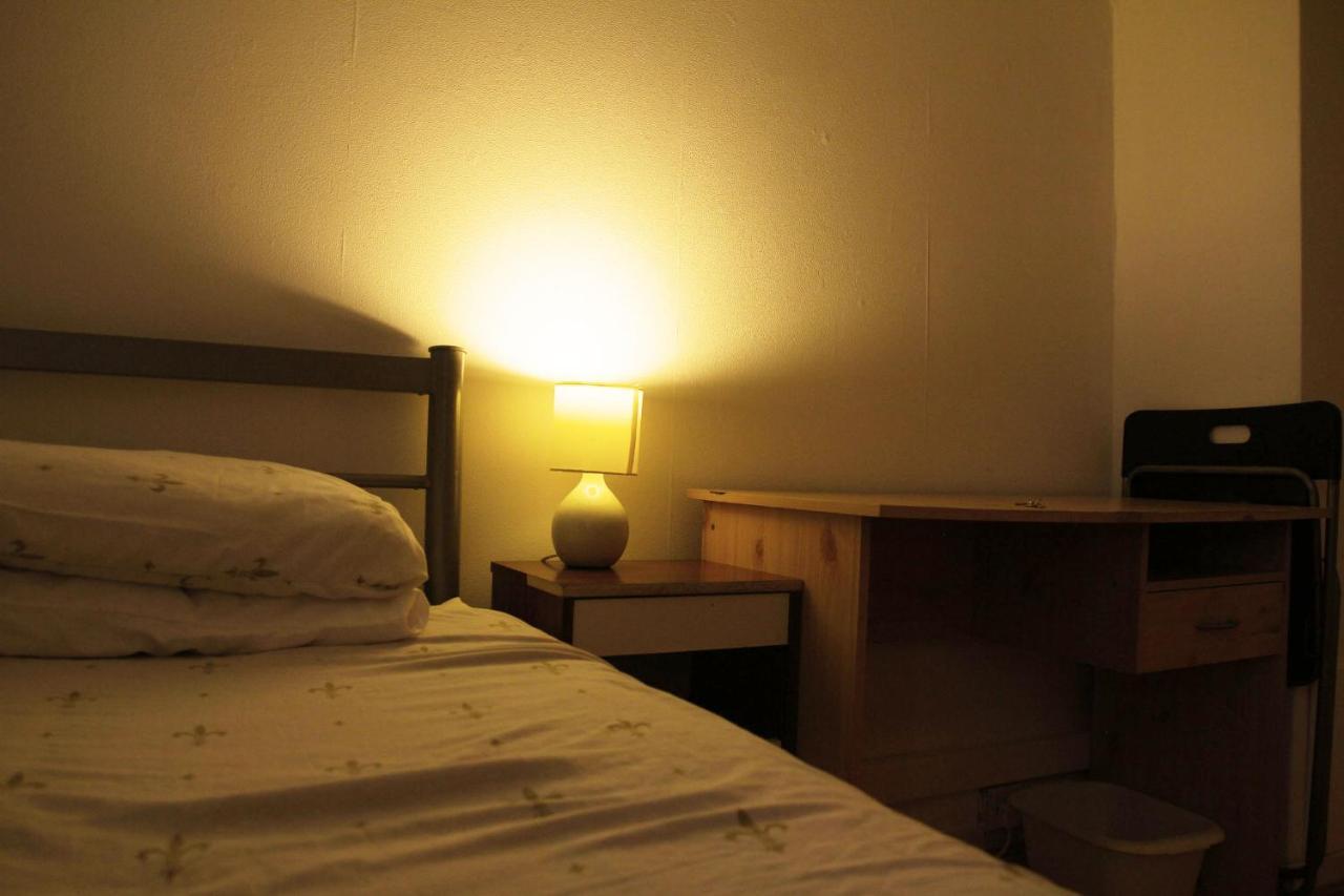 Elephant & Castle - Zone 2 - Private Rooms - Shared Bathroom London Eksteriør billede